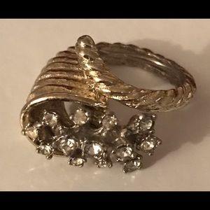 Vintage Cornacopia Horn Rhinestone Ring 6-7